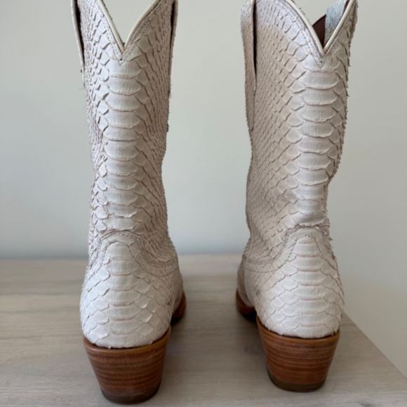 Tecovas Python Savannah - Picture 4 of 7